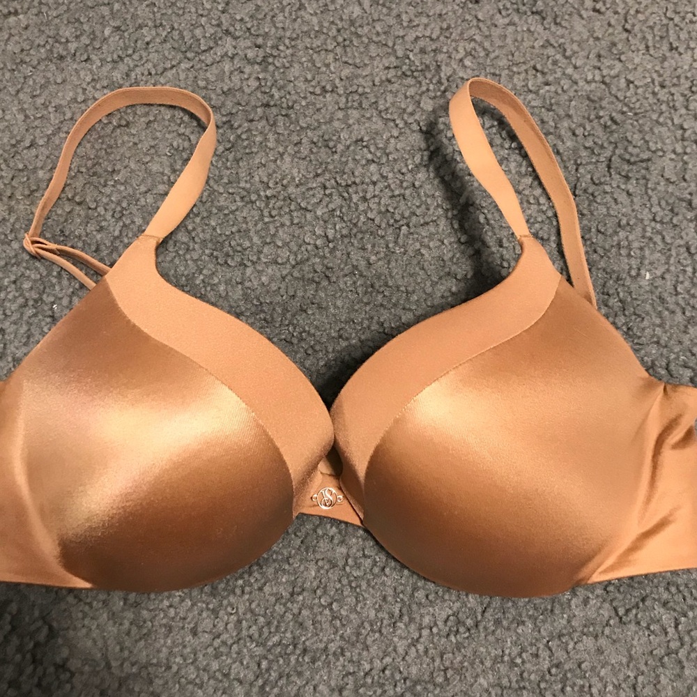 Victoria Secret Very Sexy push up bra